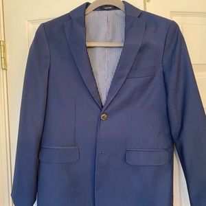 Perfect for spring!!Only worn one time!